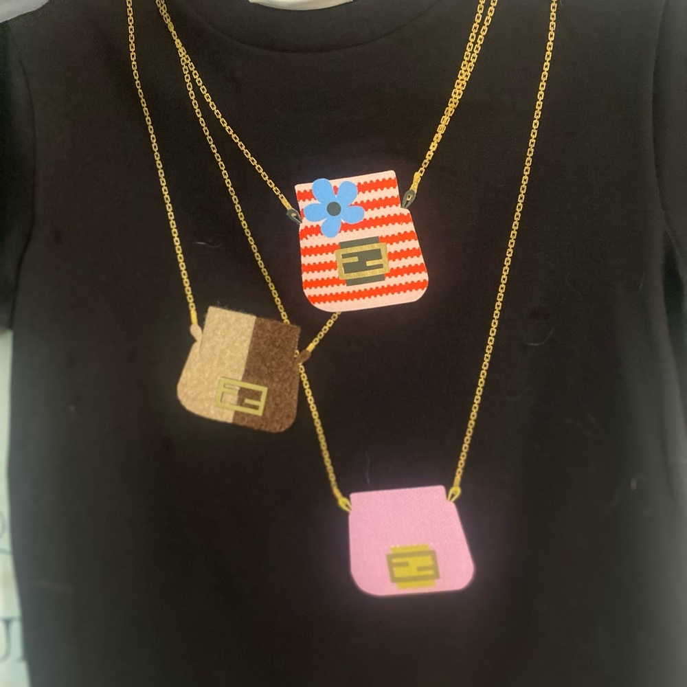 NWT Guaranteed Authentic Fendi Girl’s Handbag T-Shirt w/Authenti Mini Purse - Picture 4 of 16